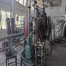 两台微波发生器  3台真空泵 还有冷热交换机 真空炉 管道等打包出.