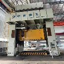 济南二机，1000吨四点全新伺服机，工作台面：，侧移工.