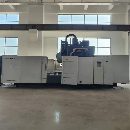 海天2516龙门发那克MD系统，BT50齿轮头，全自动铣头，.